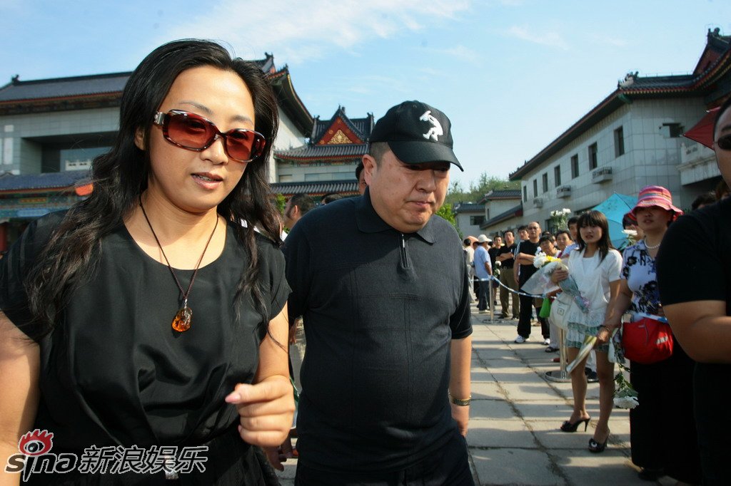 小鹿姐姐与董浩叔叔_新浪图集_新浪网