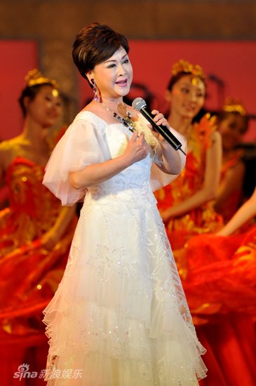 李谷一歌曲简谱_李谷一绒花简谱歌谱