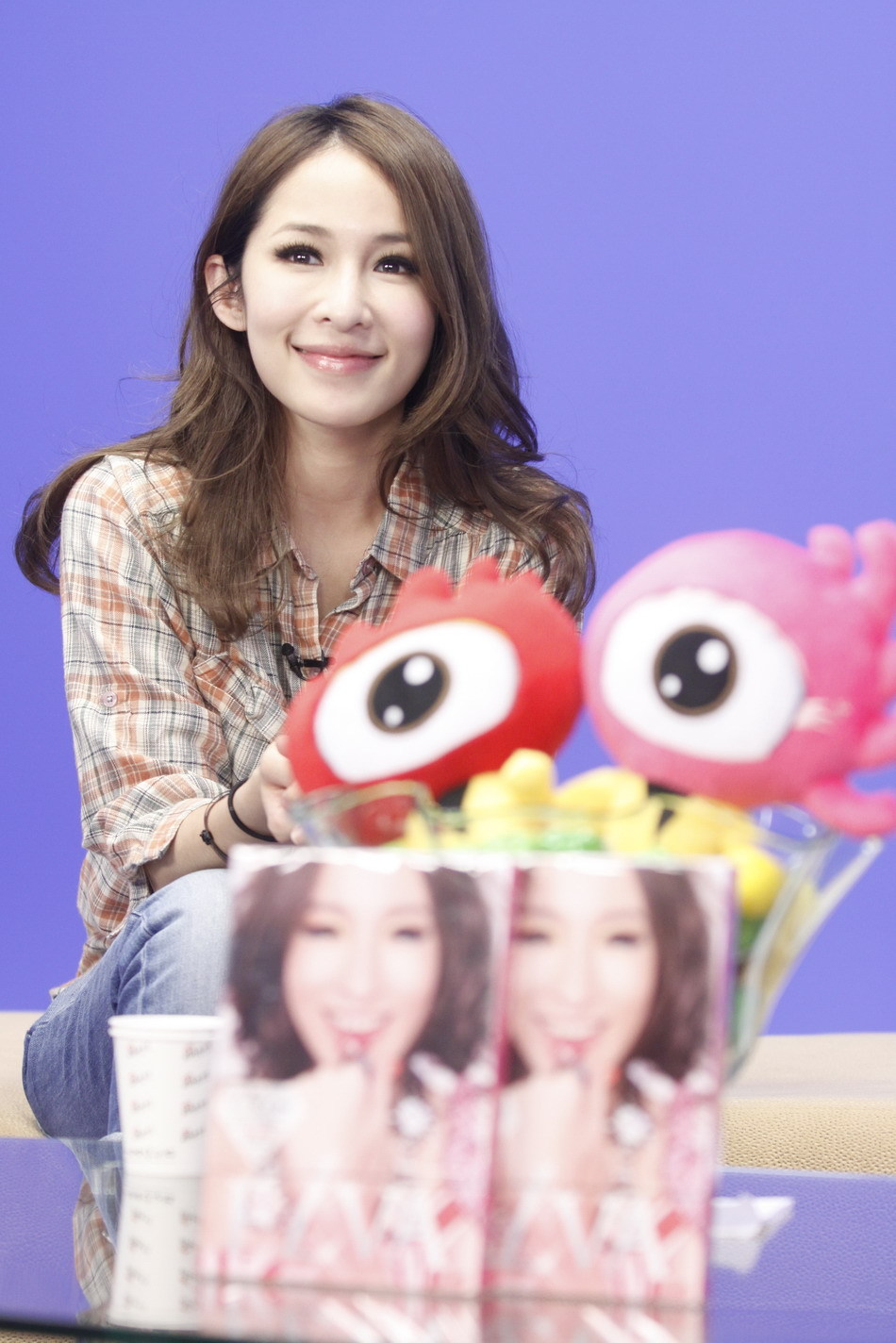 萧亚轩笑容大气