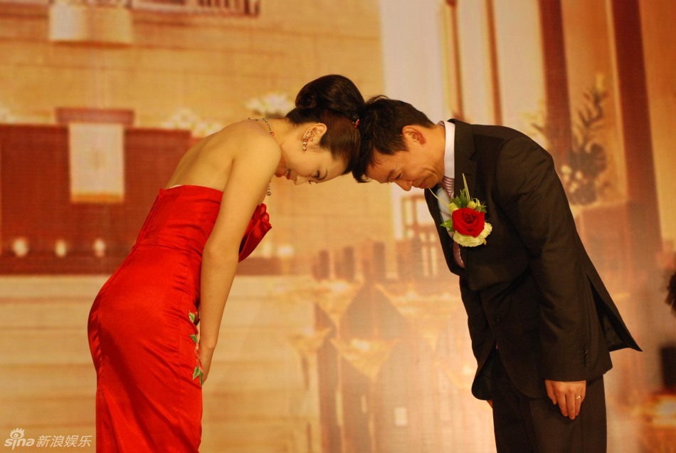 夫妻对拜_新浪图集_新浪网