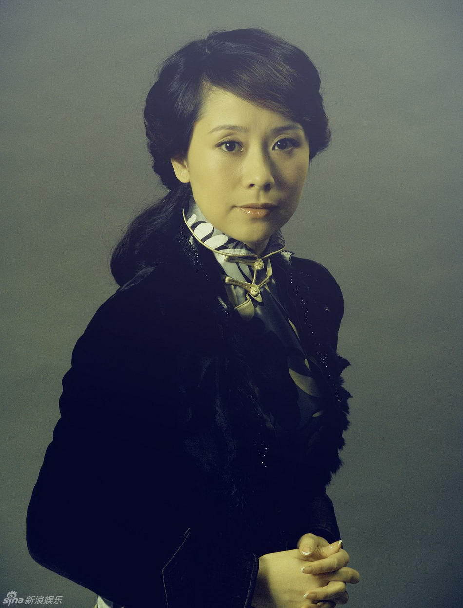 《追捕》女主角