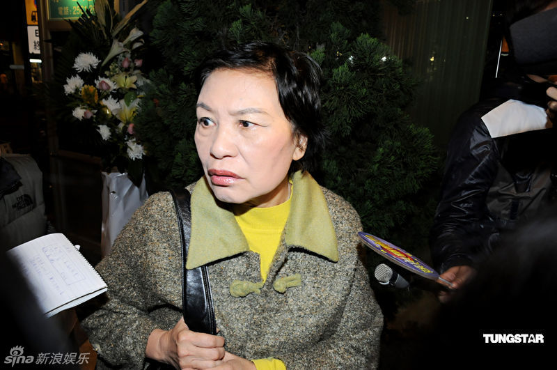 香港知名喜剧女演员