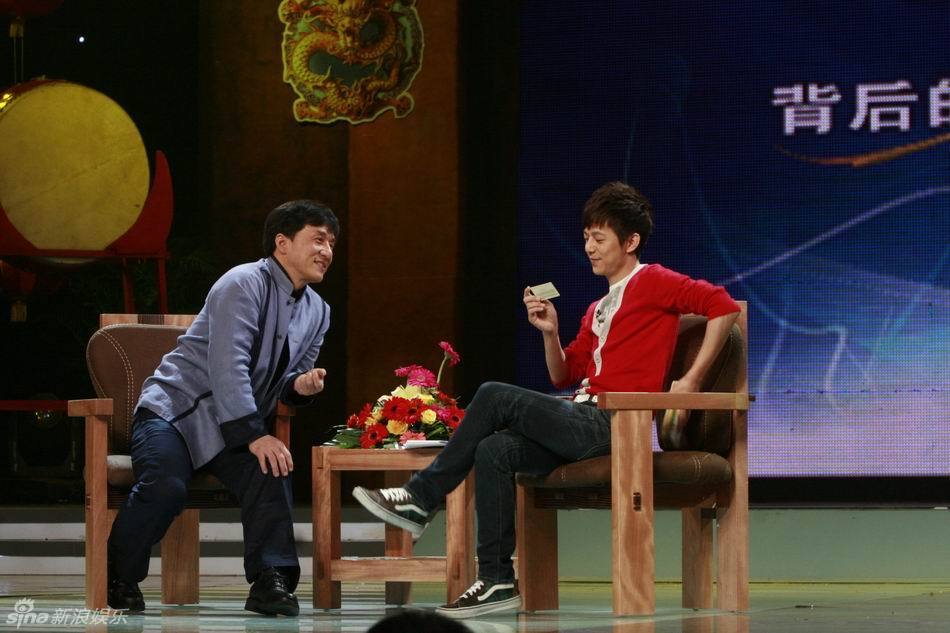 成龙对话何炅