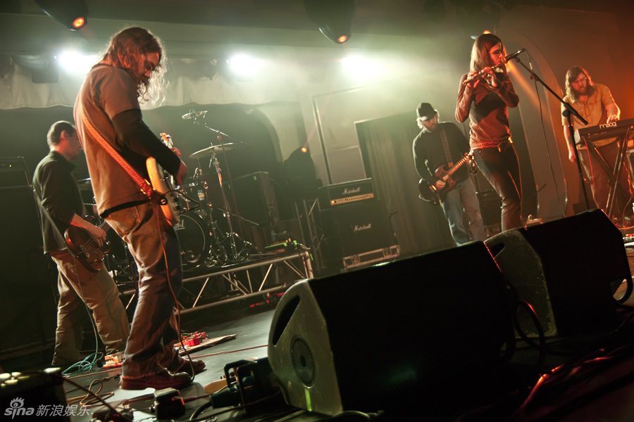 来自美国的迷幻后摇乐队Bardo Pond