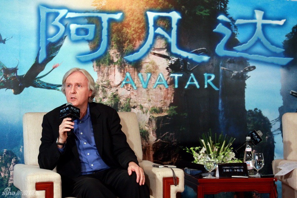 James cameron,sally ride 3d科幻巨制《阿凡达》(avatar)的导演詹姆斯-卡梅隆(james cameron)和