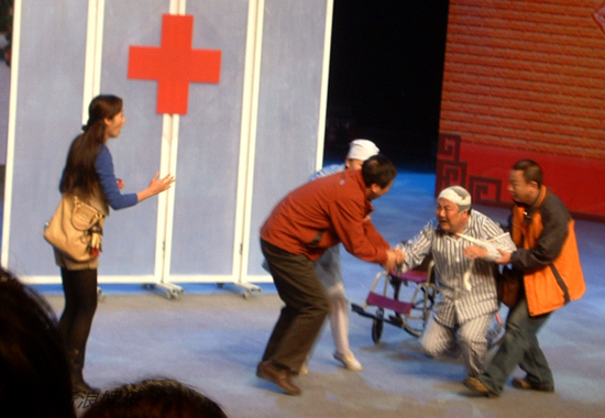 小品《不能让他走》