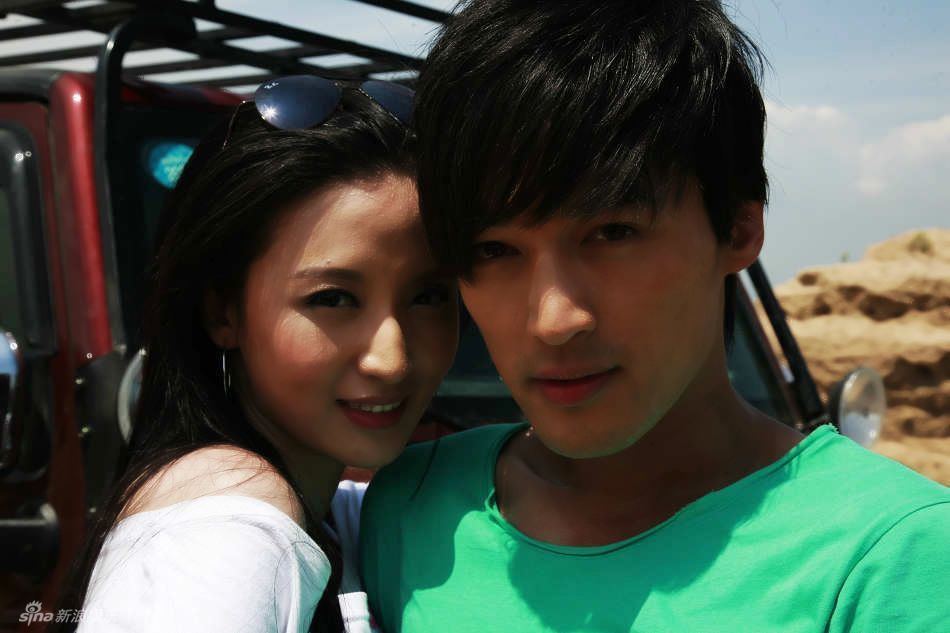 张萌娇俏胡歌俊朗