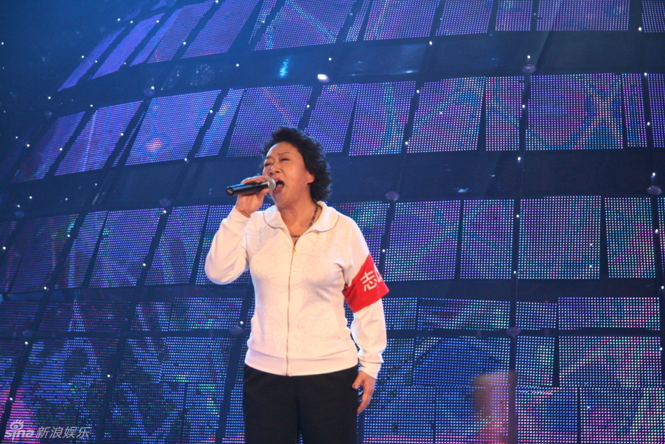 黑妮献唱《歌剧2》_新浪图集_新浪网