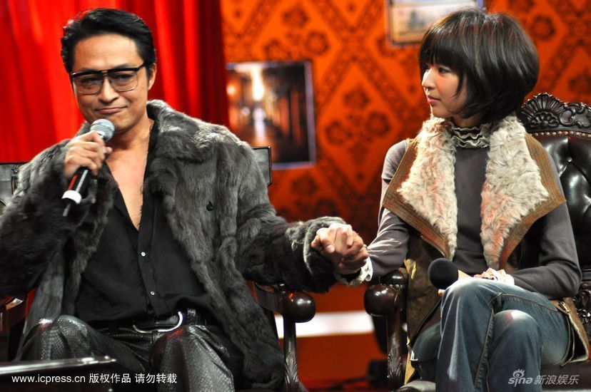 马景涛吴佳尼夫妇上节目秀恩爱