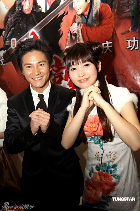 昨天(28日),该剧在上海举行庆功宴,主演胡歌,白冰,张萌,丁子峻,金莎