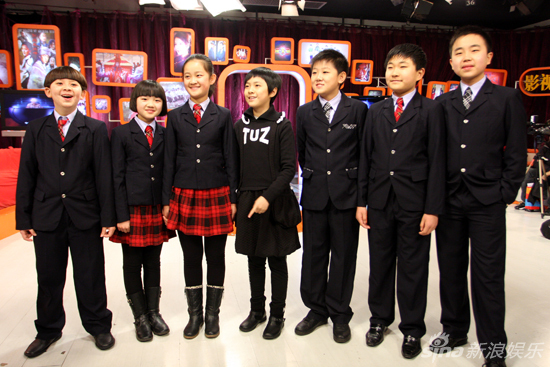 小演员们亮相