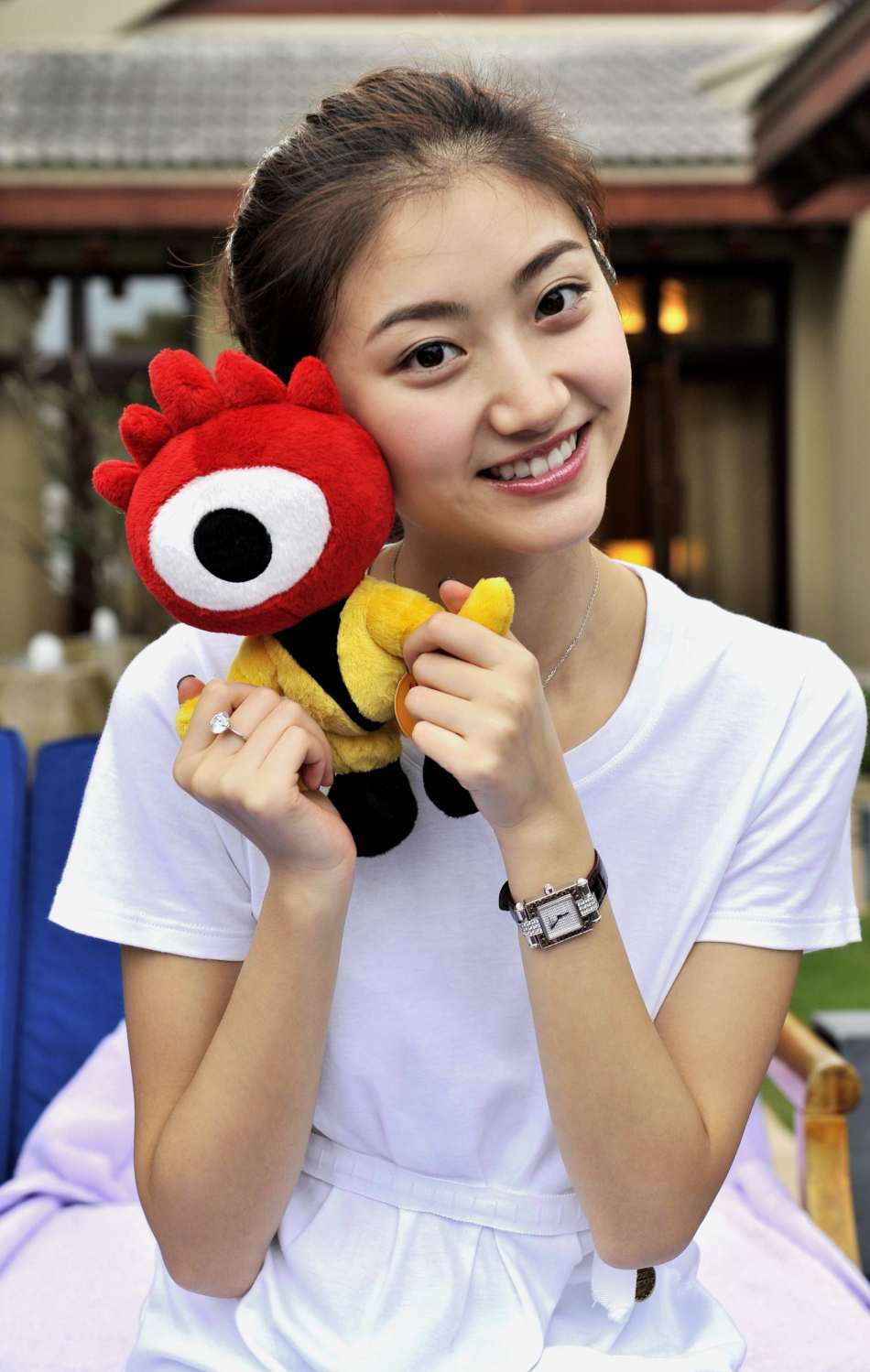 美女景甜新年祝福