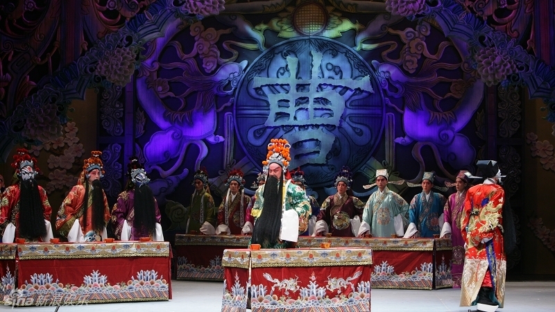 关羽身在曹营心在汉