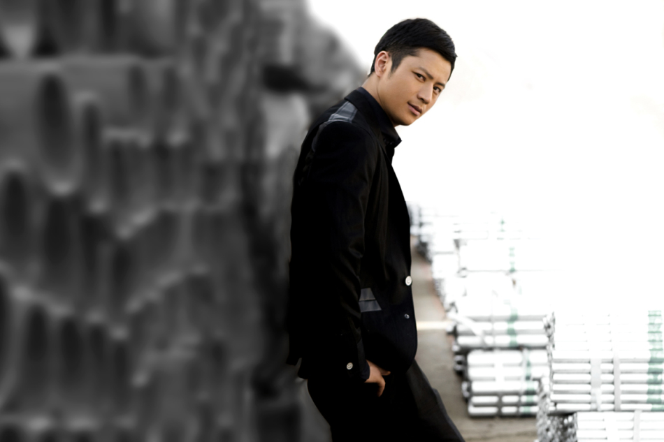 林江国成熟男性魅力潇洒自如_新浪图集_新浪网