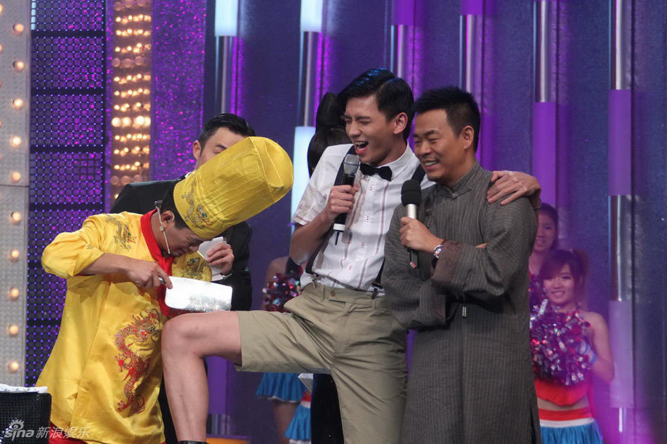 表演大腿上切肉丝