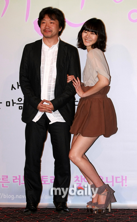 《空气人偶》韩国首映式 _新浪图集_新浪网