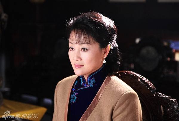 新浪娱乐讯 由"谍战专业户"于立清执导,王牌视后王姬领衔主演的电视剧