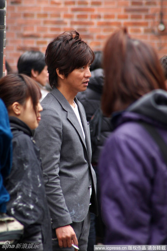 木村拓哉上海拍戏 林志玲一闪而过 -- 佛山E家