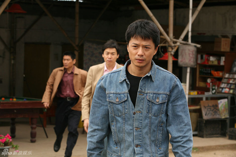陈顶天(段奕宏饰)三兄弟初创深圳; 《大时代》深圳开机  wbr>段奕宏