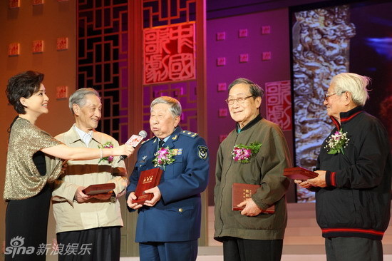 贺敬之,周巍峙,郭兰英,王昆,刘诗嵘,乔羽,阎肃,李光羲