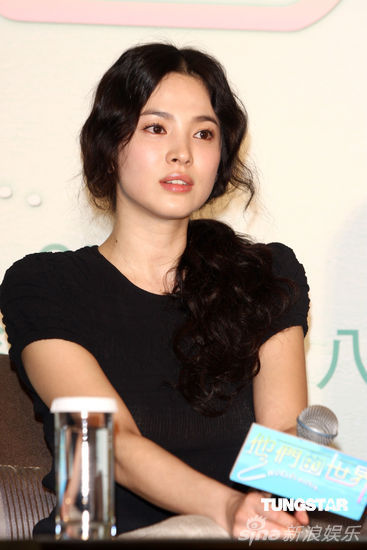 美女一个都没有的图片_美女没有穿短裤图片_动漫 ...