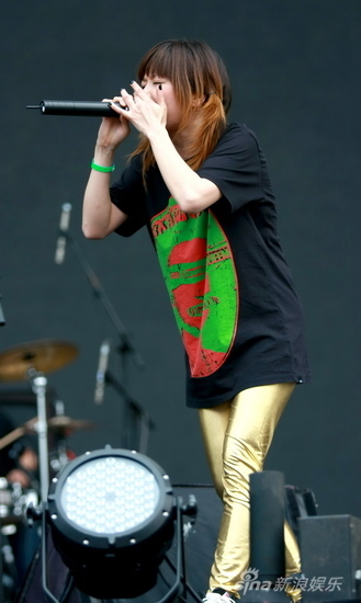 高清:热波音乐节第二天  咖啡因乐队 演出 -- 佛山