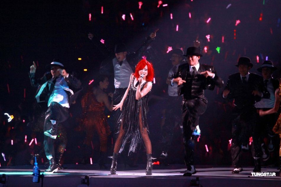 7月3日 郑秀文台湾演唱会 高清大图 - 百脑汇威客