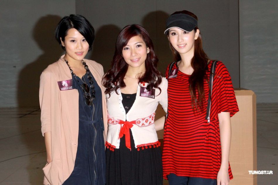  郑嘉颖 不出席 戴思聪 丧礼 黄浩然否认靠太太 --