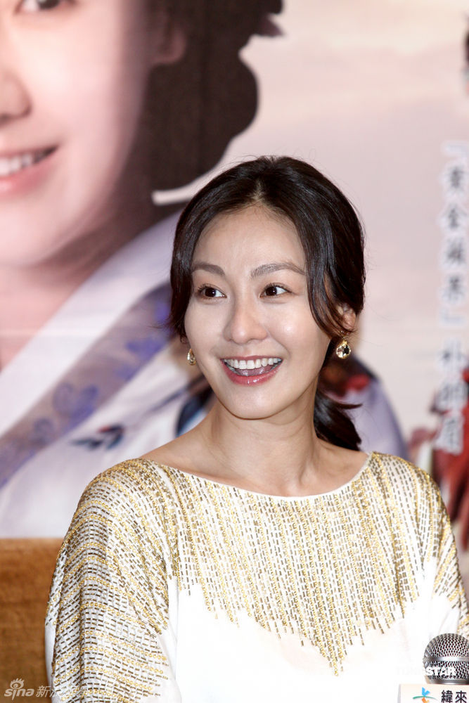 09】李美妍抵台宣传 保养靠运动 灌水撑出无龄肌 工作优先 不嫁富商