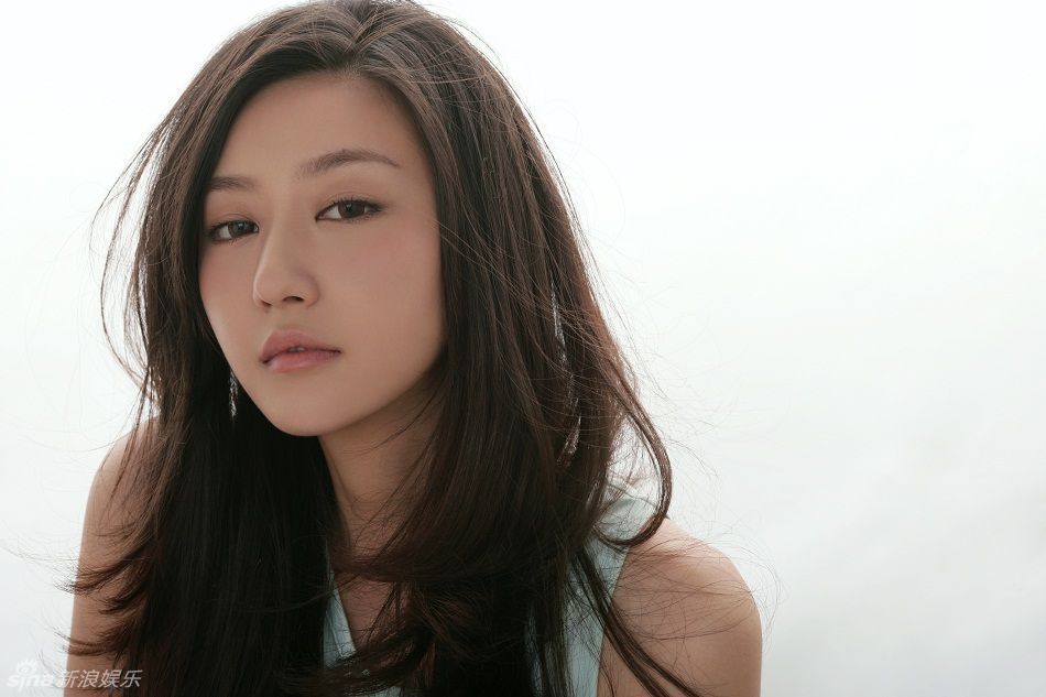 唐一菲清新性感