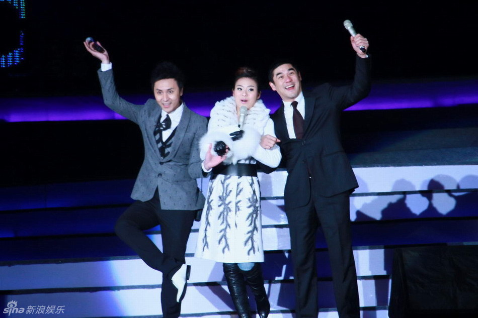 搞笑主持:朱桢、陈辰、吴大维
