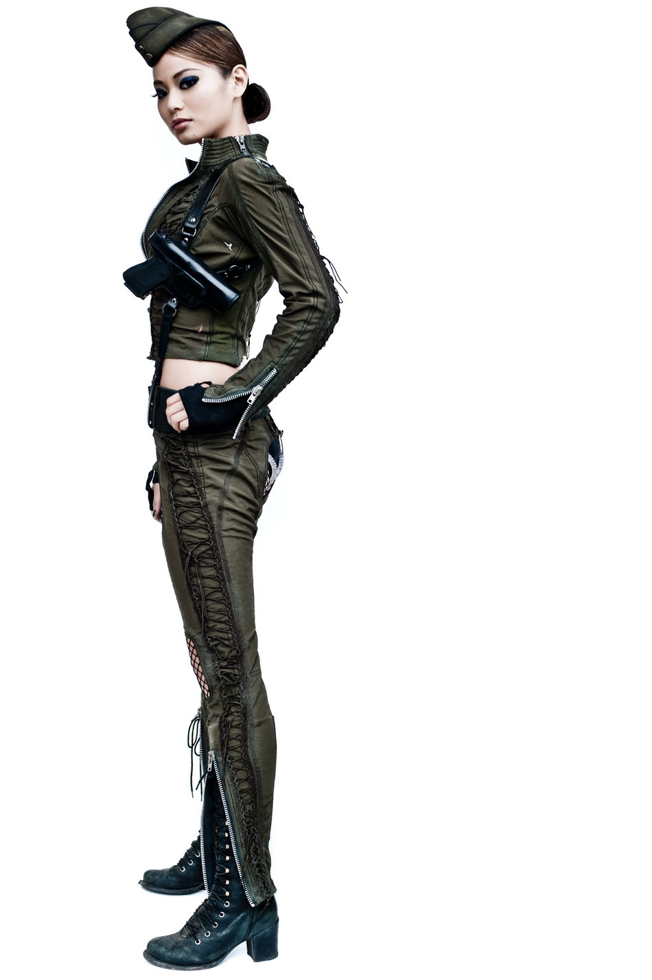 钢仔特攻队人物介绍