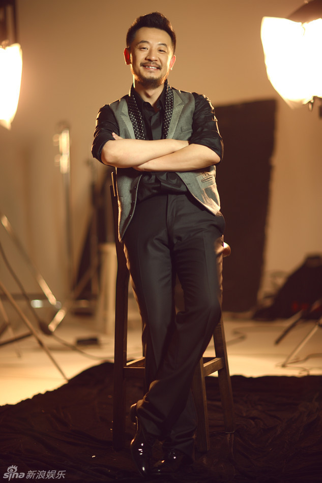 组图: 黄海波最新 杂志 大片  慵懒诠释好男人_热