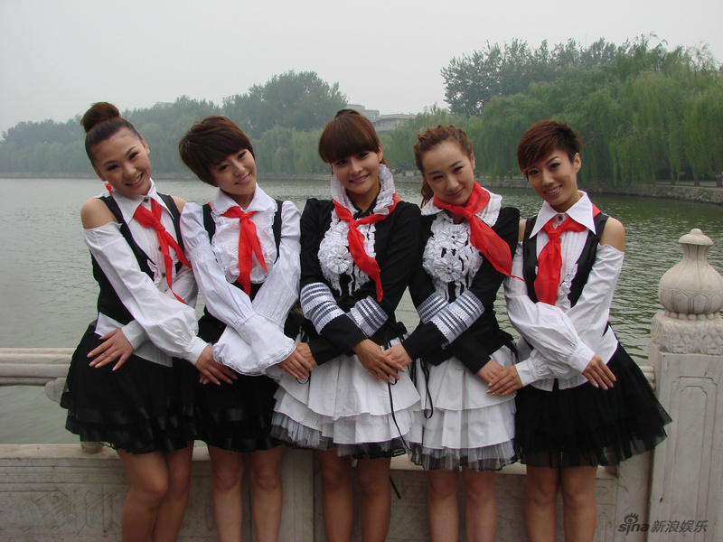 <em>韩国少女组合mv</em>图片