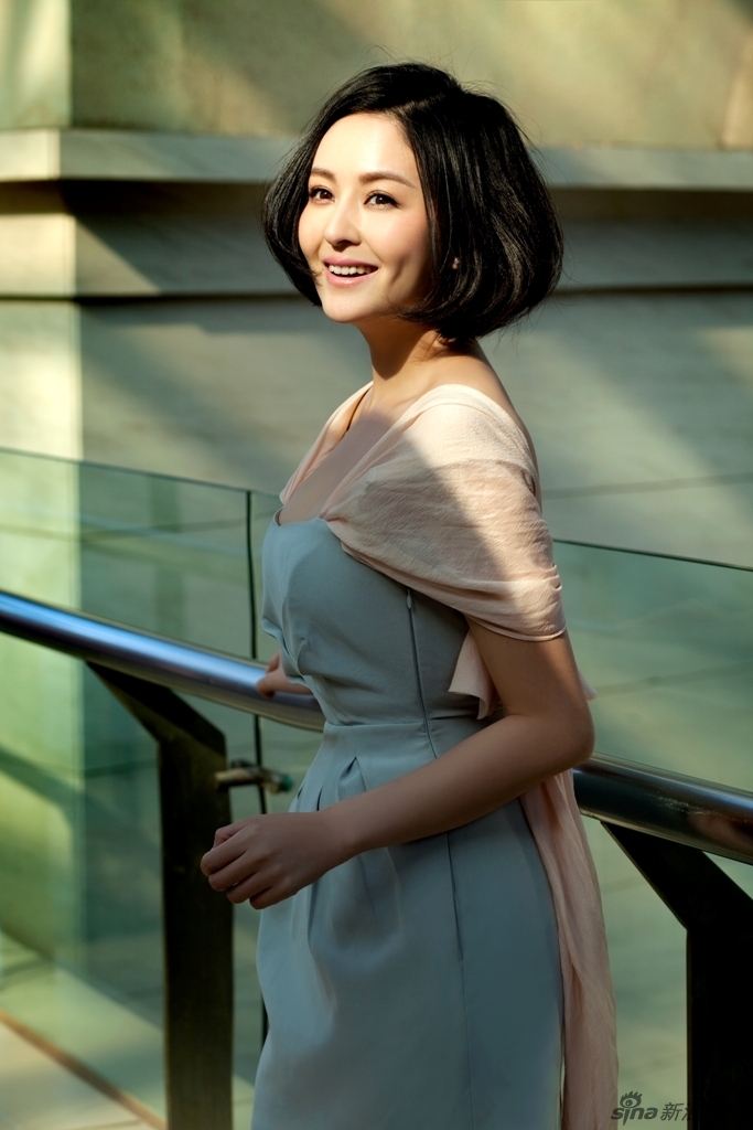 戴娇倩温婉知性