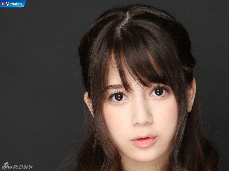 日意混血女星奥真奈美