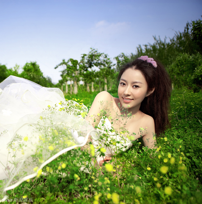 赵芊羽“森女系”大片
