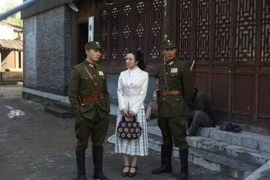 组图:《战地花开》殷桃李依晓沈晓海演绎爱国情怀