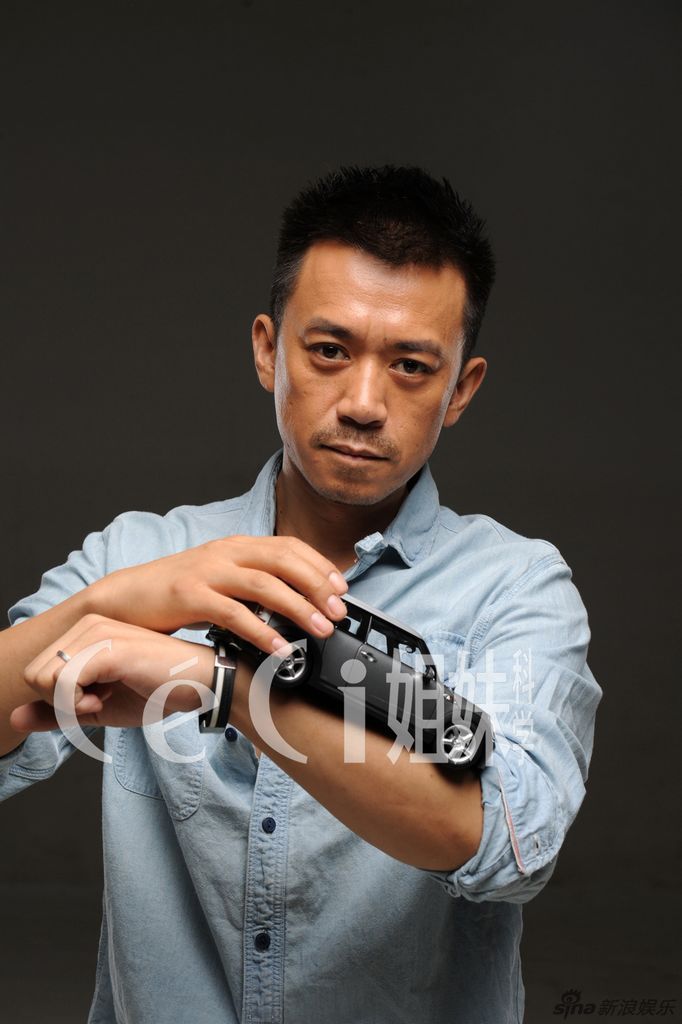 王学兵《姐妹》杂志写真