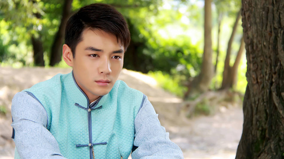 霍政谚《桃花劫》杀青 新戏将携手戚薇