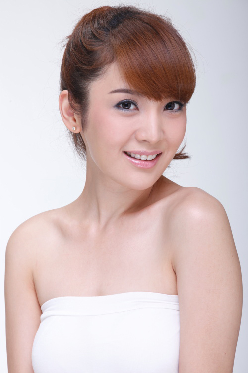 组图:《青春期》将播何昊阳纯净灵动-- 佛山E家|