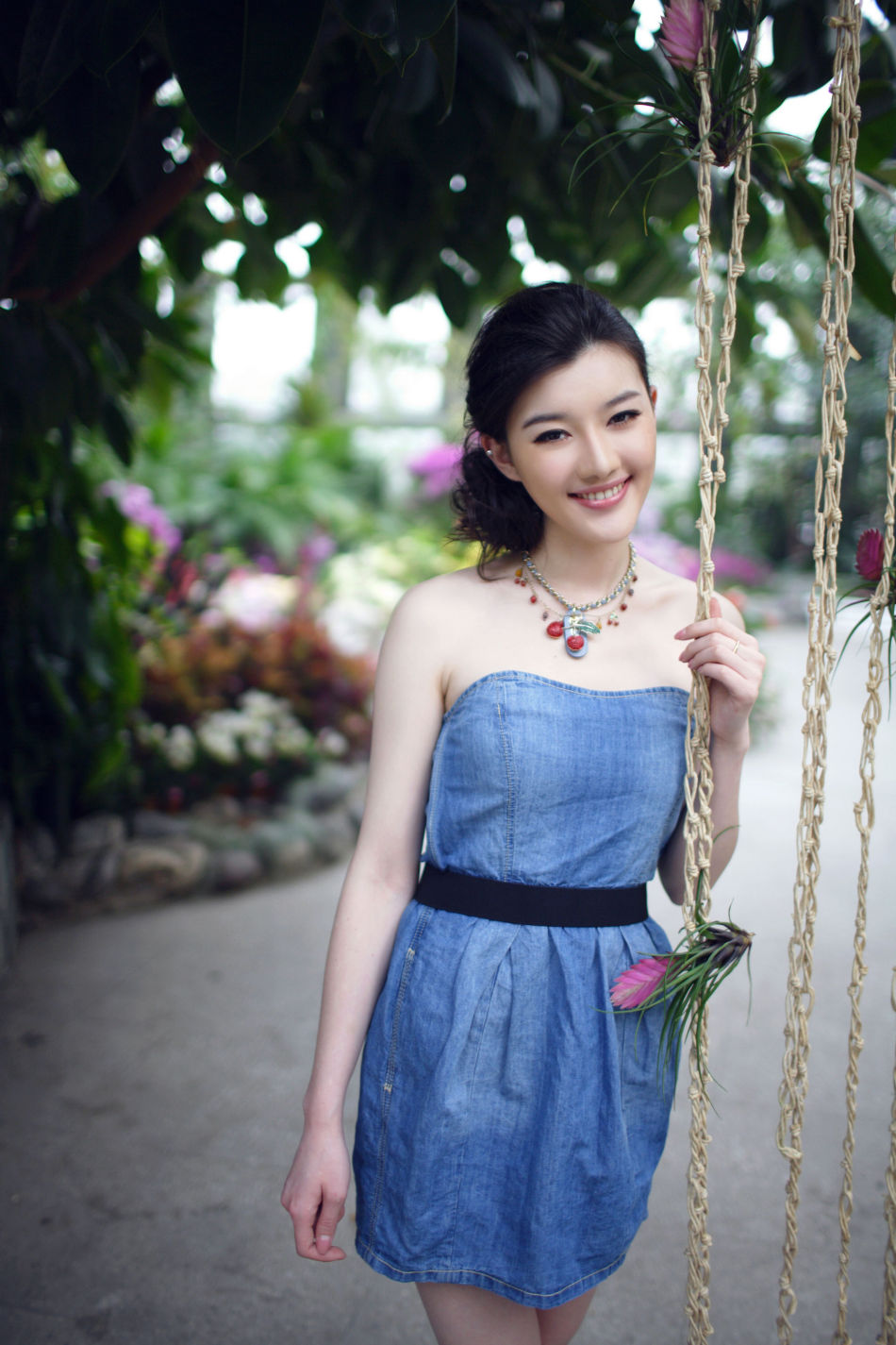 冯丹滢成熟温婉