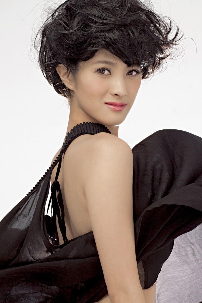 隋俊波演绎别样女人味