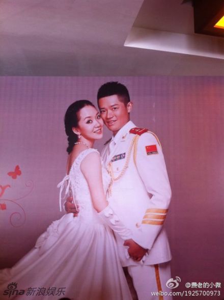 组图:凤凰传奇曾毅婚纱照 新疆媳妇光彩照人_高清图集