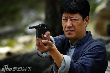 《一个鬼子都不留》于震饰演庄继宗(后)