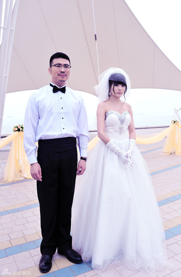 董璇婚纱照_董璇高云翔婚纱照(3)