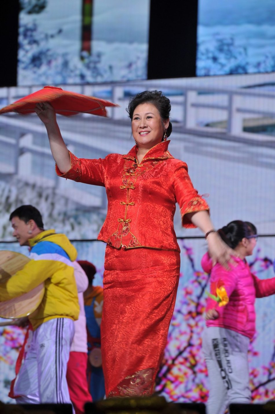 梁家晚宴短剧，一场家族盛宴的背后故事