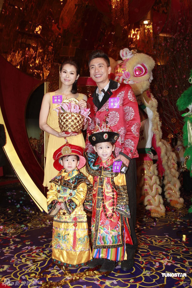 http://www.sinaimg.cn/dy/slidenews/4_img/2012_05/704_561982_247612.jpg
