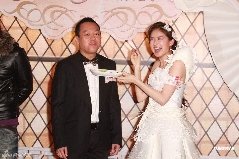 纸艺婚纱_立体纸艺(3)