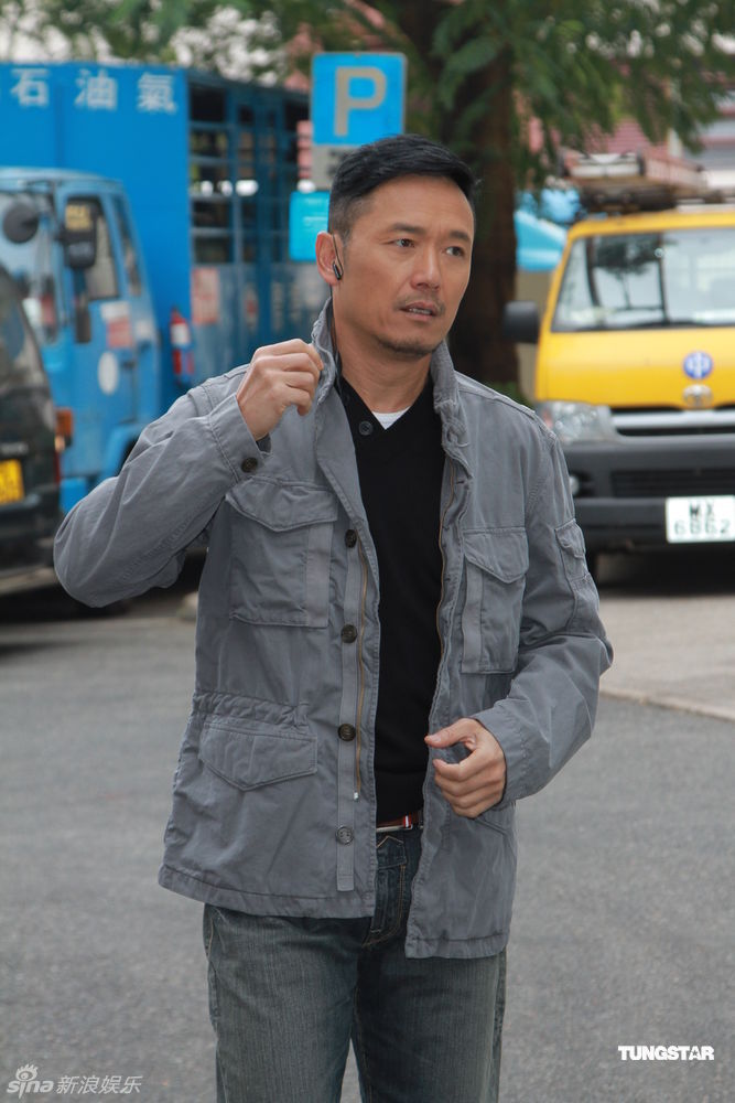 组图:苗侨伟新剧开放探班 称艺人吸毒减压是借口_高清图集_新浪网